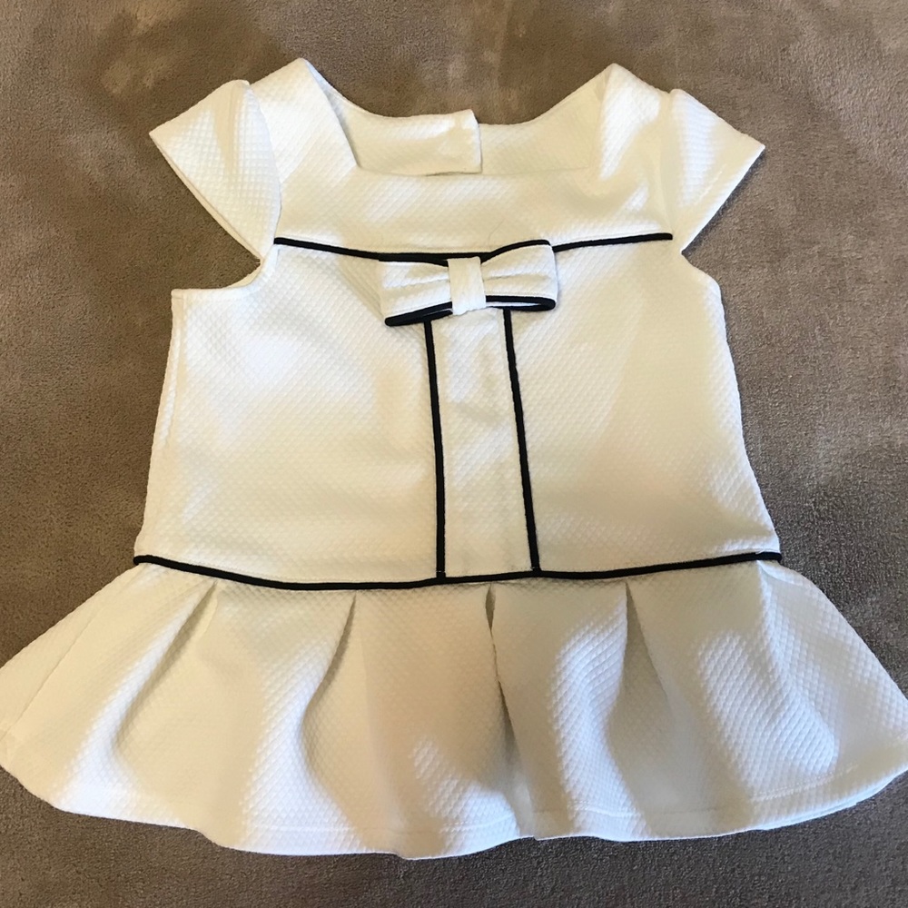 Gil’s Dress size 4t.